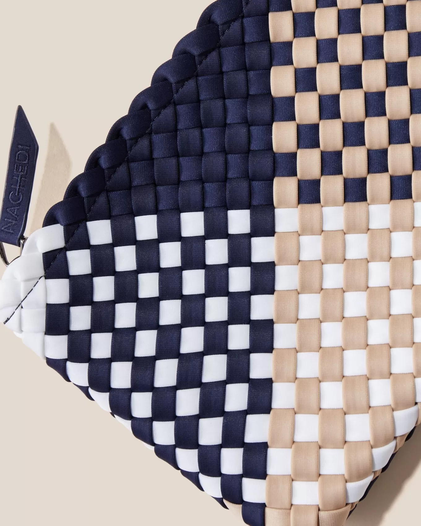 st_barths_small_tote_grafisk_geo_2-4.webp NAGHEDI St. Barths Small Tote Grafisk Geo^ Tverrkropper