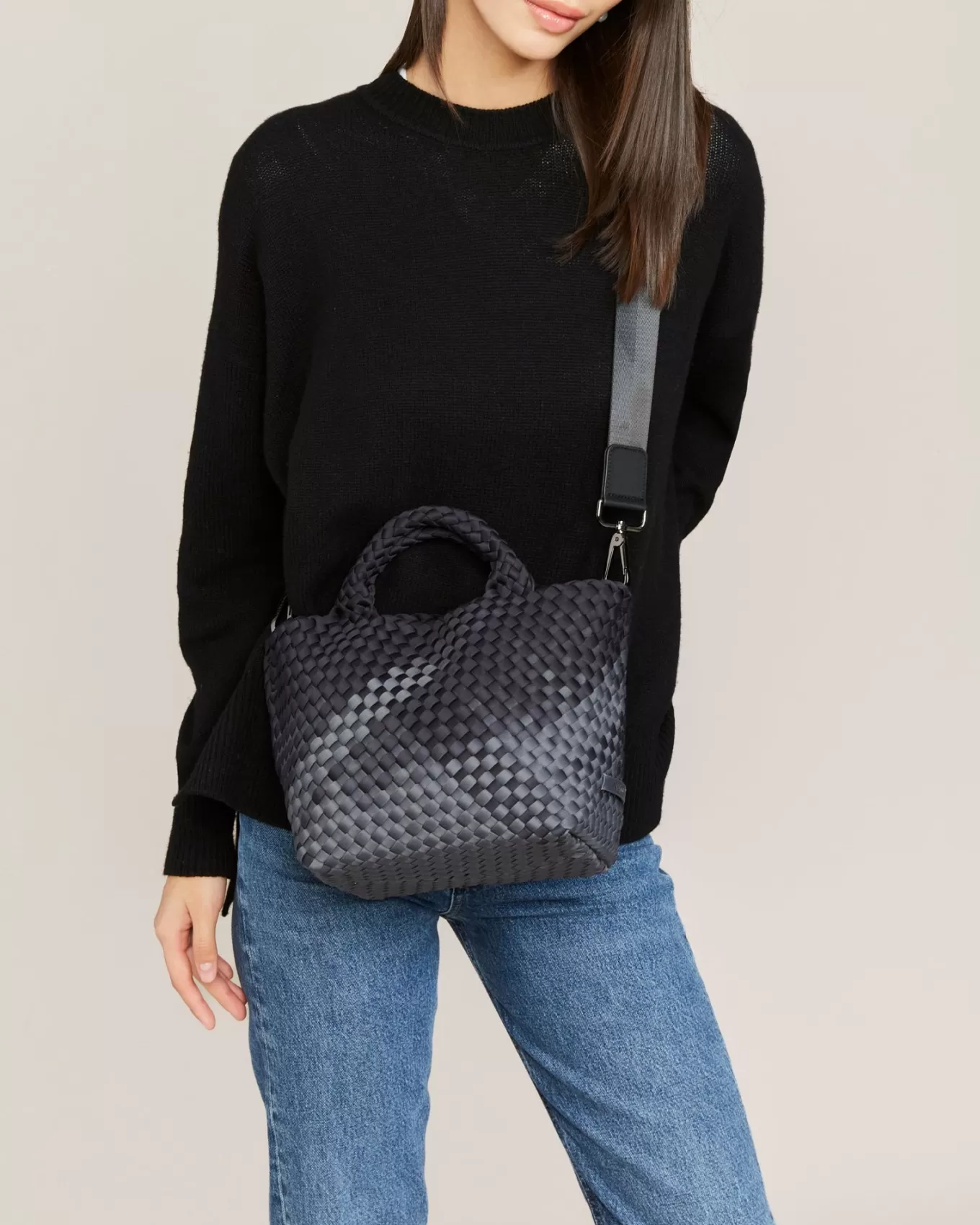 st_barths_small_tote_grafisk_ombre_3-1.webp NAGHEDI St. Barths Small Tote Grafisk Ombre^ Totes